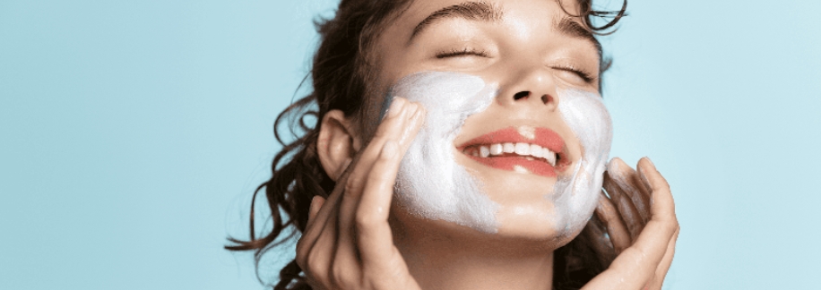 avoid-common-pitfalls-when-using-portable-facial-cleansers